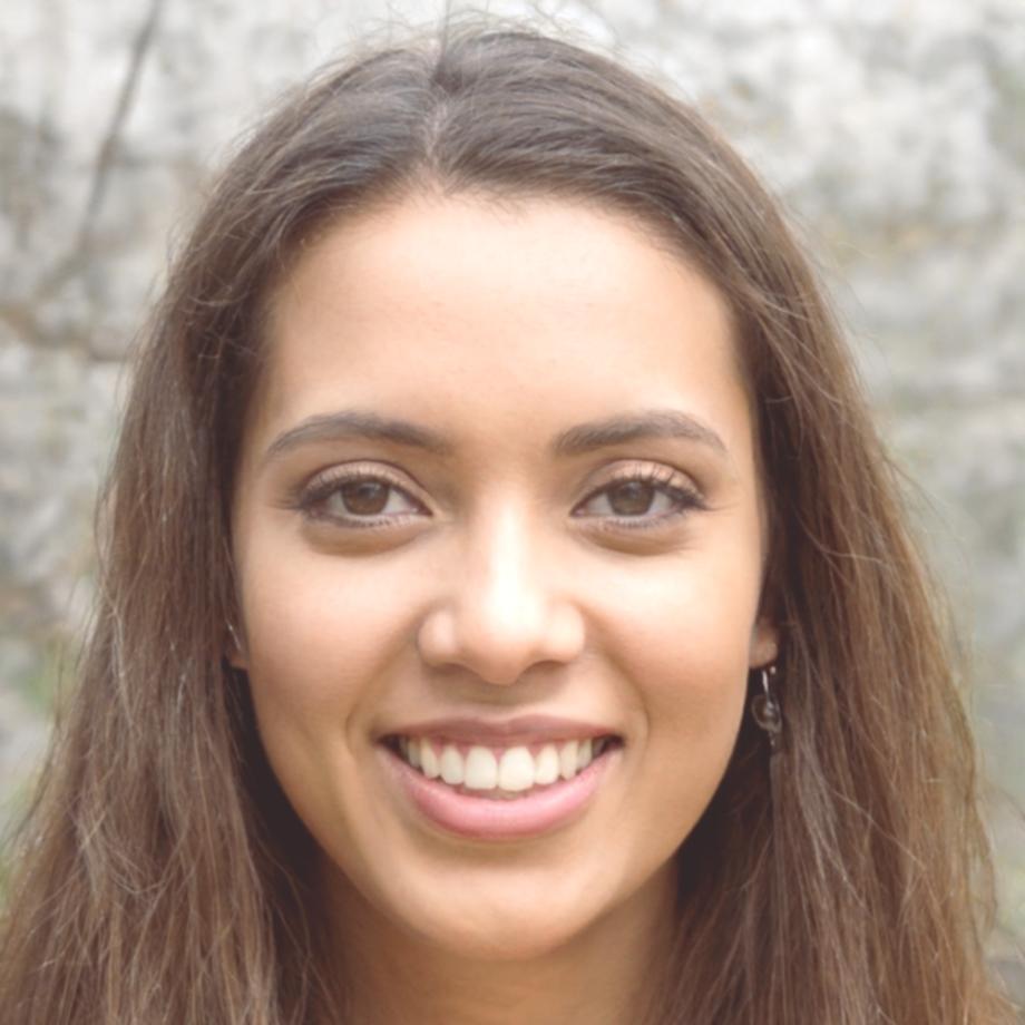 Siriporn Kaewmani, Lead Financial Instructor at Synapbrighton